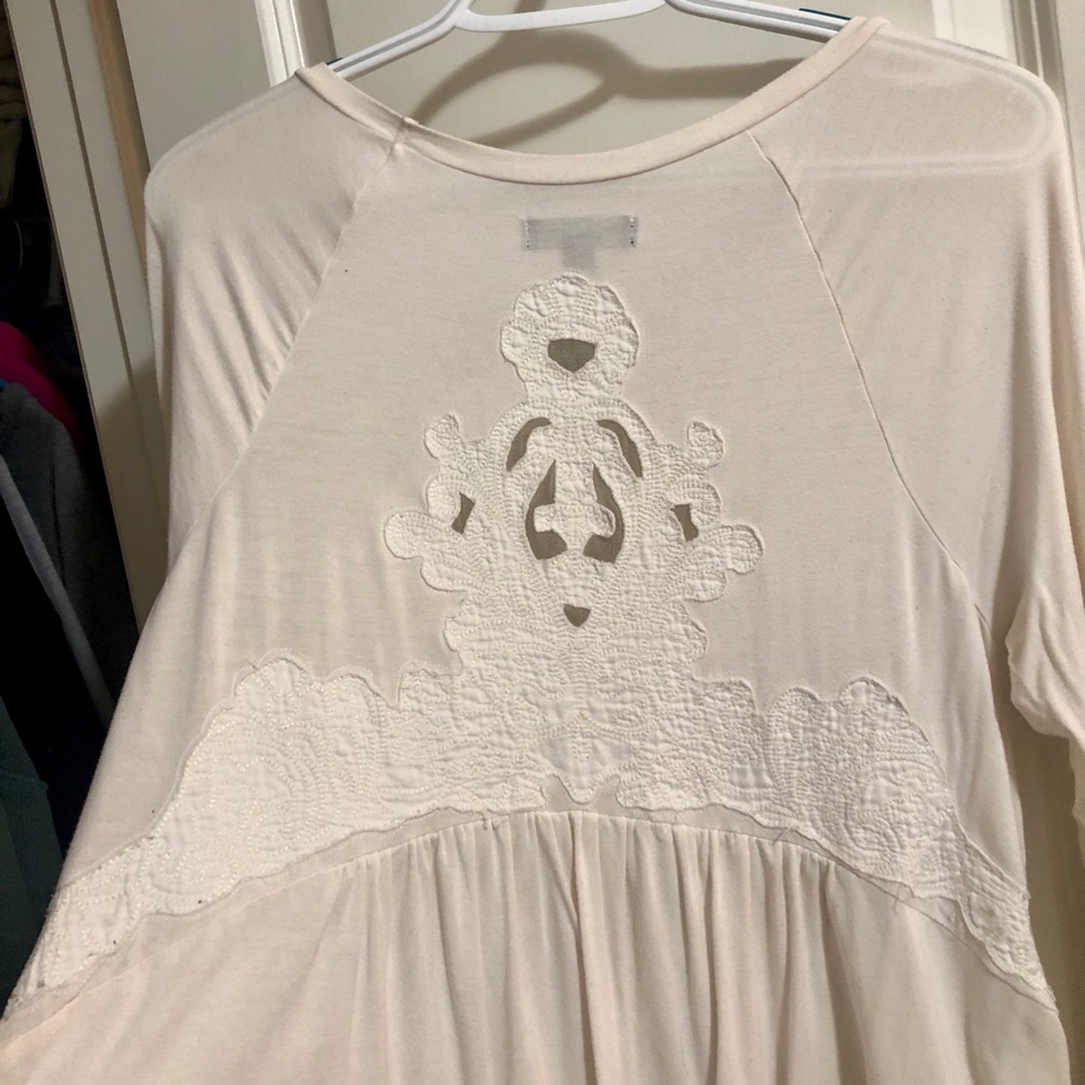 Long sleeve Cream Embroidered Back Shirt